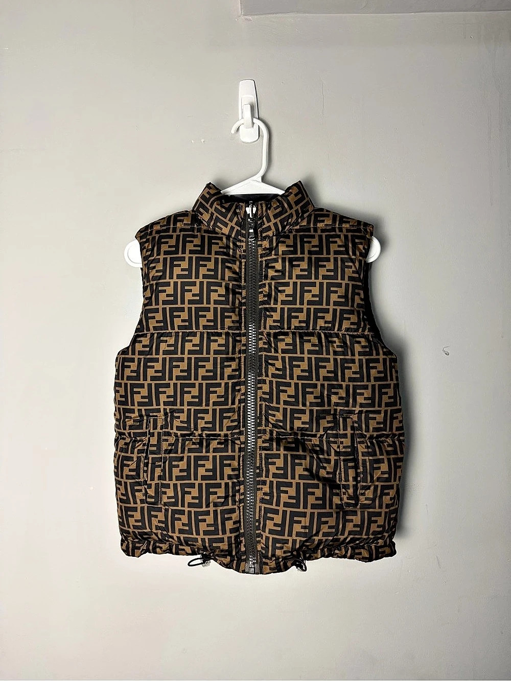 Fendi Reversible Kids 10 (XXS Womens)
